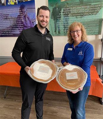 Chiropractor West Des Moines IA Josiah Fitzsimmons With Holiday Pie
